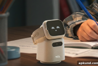 TCL Tbot Concept: A Kid-Friendly AI Companion