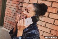 Motorola Moto Razr (2026) Fast Chargers: Top Picks