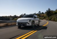 Kia EV3 Debuts Under $30,000: A Game-Changing EV?