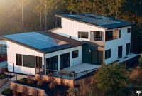 Tesla Discontinues Solar Roof Tiles After 10 Years