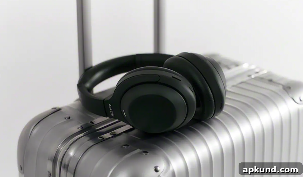 Sony WH-1000XM4C headphones